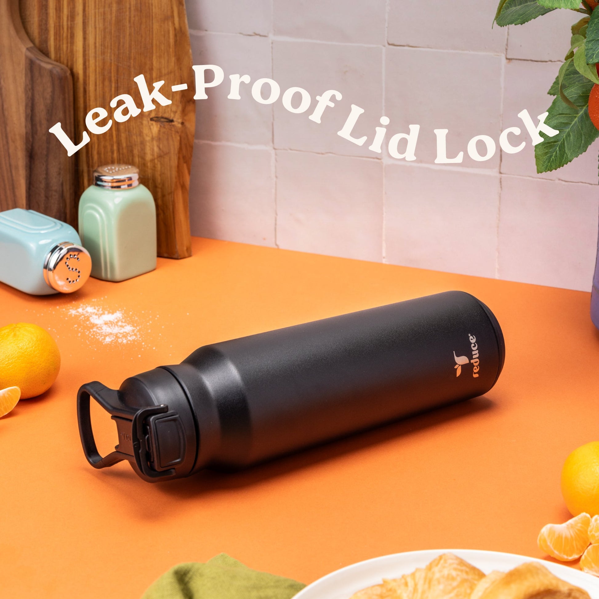 hydrate-pro-24oz-u8 HydratePro_32oz_MidnightPlum-5_692537fc-c0da-41a3-b3c1-71e505dcf2de.jpg
